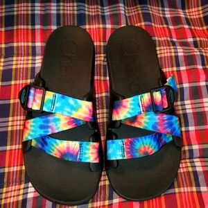 Chaco tie dye sandals size 9